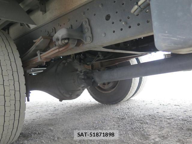 Isuzu FORWARD 2022-12 8335911-26