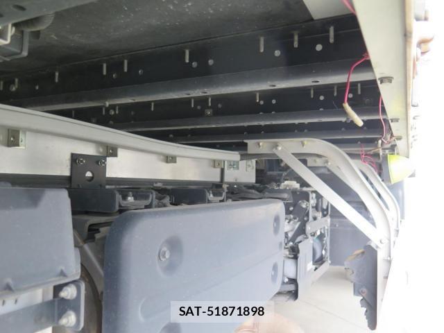 Isuzu FORWARD 2022-12 8335911-29