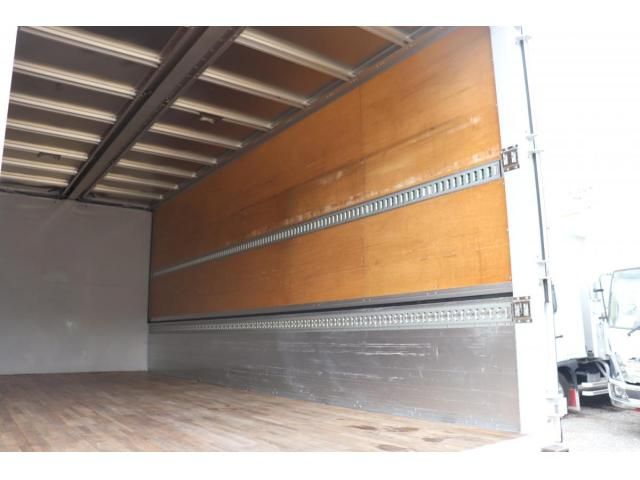 Isuzu FORWARD 2014-03 8331929-9