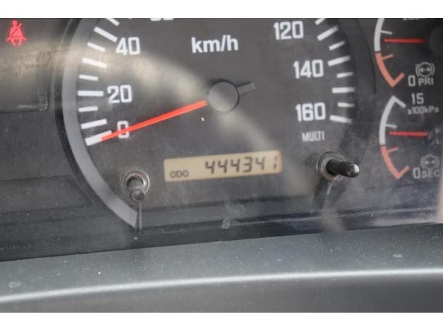 Isuzu FORWARD 2014-03 8331929-20