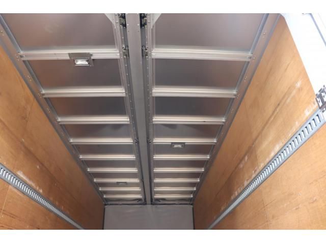 Isuzu FORWARD 2014-03 8331929-7