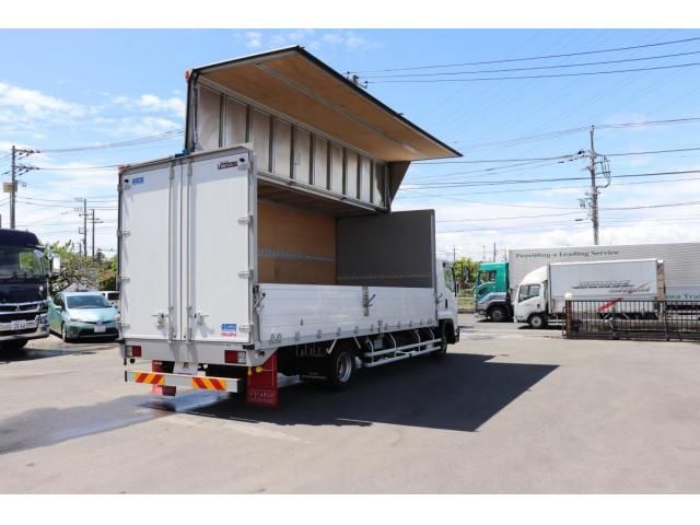 Isuzu FORWARD 2021-08 8331904-14