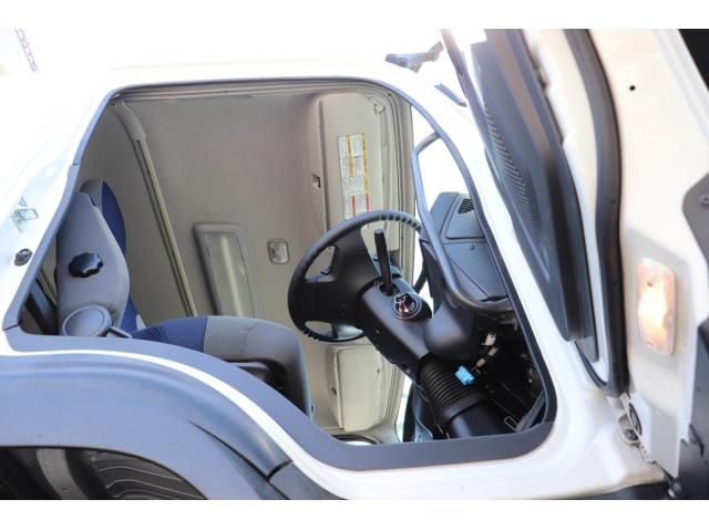 Isuzu FORWARD 2021-08 8331904-20