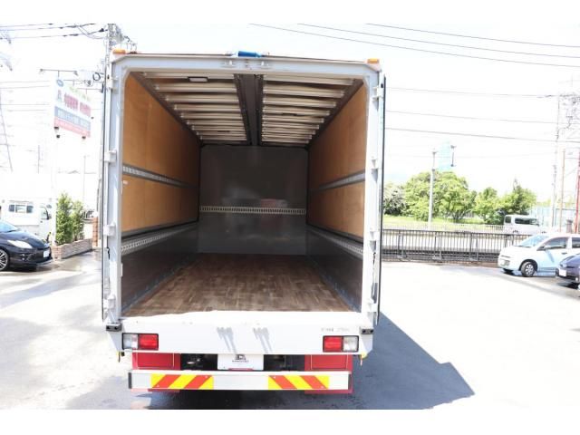 Isuzu FORWARD 2021-08 8331904-7