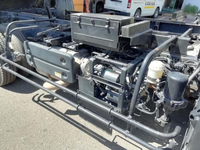 Isuzu FORWARD 2019-03 8331922-11