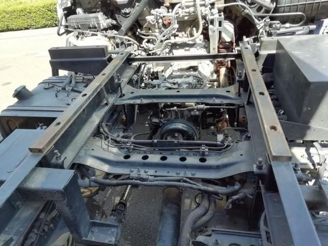 Isuzu FORWARD 2019-03 8331922-18