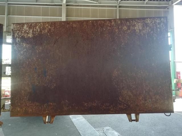 Isuzu FORWARD 2019-03 8331922-24