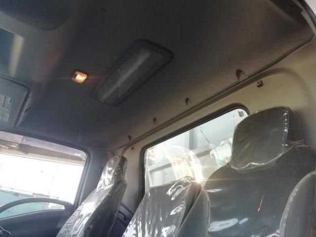 Isuzu FORWARD 2019-03 8331922-29