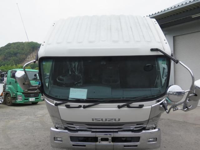 Isuzu FORWARD 2020-06 8331908-22