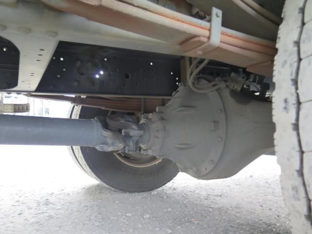 Isuzu FORWARD 2020-06 8331908-29