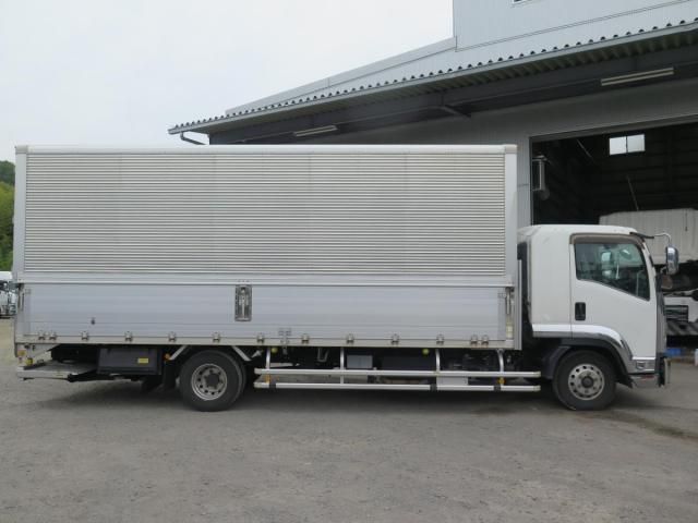 Isuzu FORWARD 2020-06 8331908-3