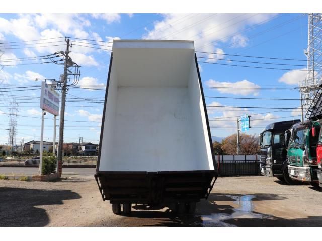Isuzu FORWARD 2020-11 8331923-10