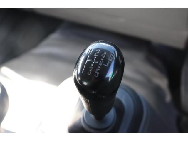 Isuzu FORWARD 2020-11 8331923-21