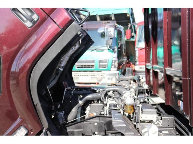 Isuzu FORWARD 2020-11 8331923-25
