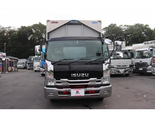Isuzu FORWARD 2020-05 8331924-1