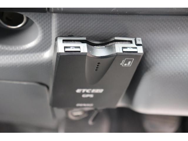 Isuzu FORWARD 2020-05 8331924-22
