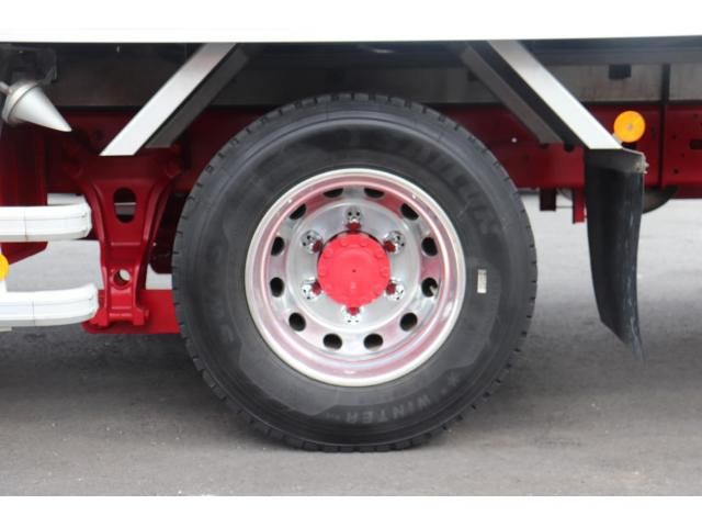 Isuzu FORWARD 2020-05 8331924-29