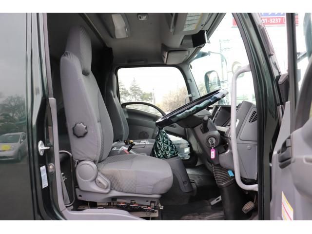 Isuzu FORWARD 2015-08 8331906-14