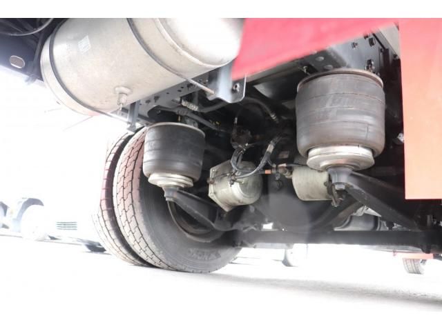 Isuzu FORWARD 2015-08 8331906-25