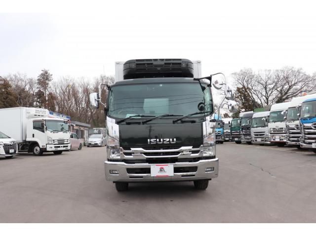 Isuzu FORWARD 2015-08 8331906-2