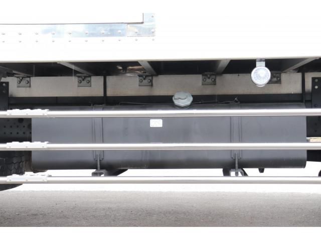 Isuzu FORWARD 2015-08 8331906-29
