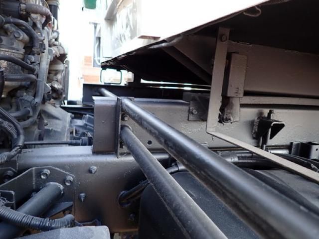 Isuzu FORWARD 2016-01 8331928-22