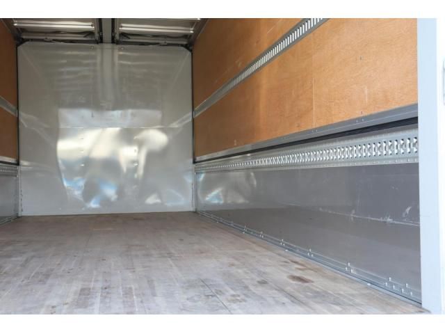 Isuzu FORWARD 2023-09 8331907-12