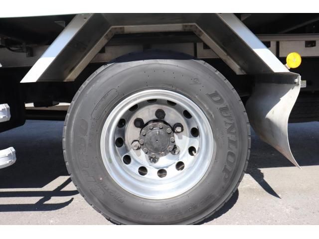 Isuzu FORWARD 2018-02 8331900-29