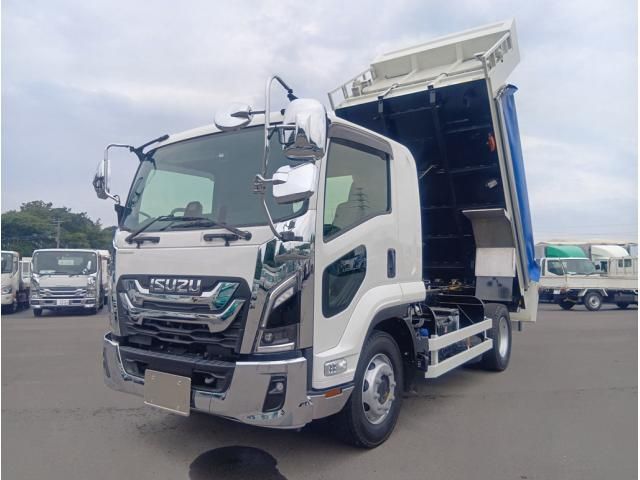 Isuzu FORWARD 2025-04 8331901-5