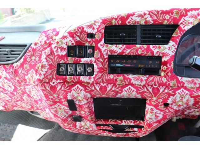 Isuzu FORWARD 2006-08 8331930-16