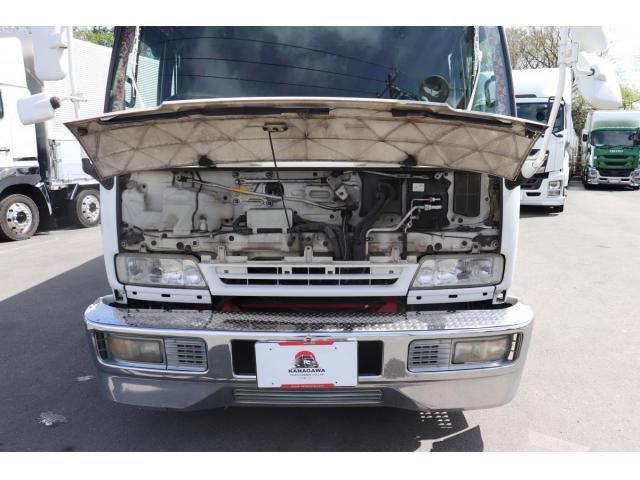 Isuzu FORWARD 2006-08 8331930-20