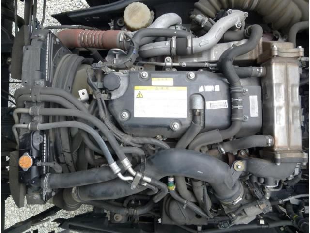 Isuzu FORWARD 2022-06 8331913-15