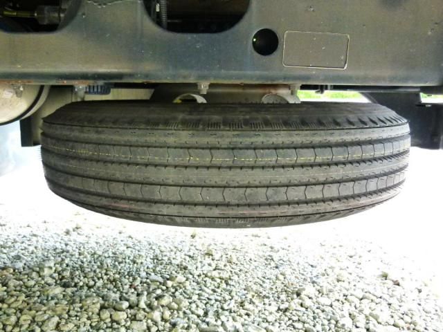 Isuzu FORWARD 2022-06 8331913-27