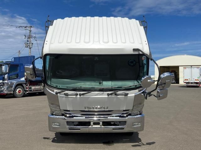 Isuzu FORWARD 2021-02 8331909-19