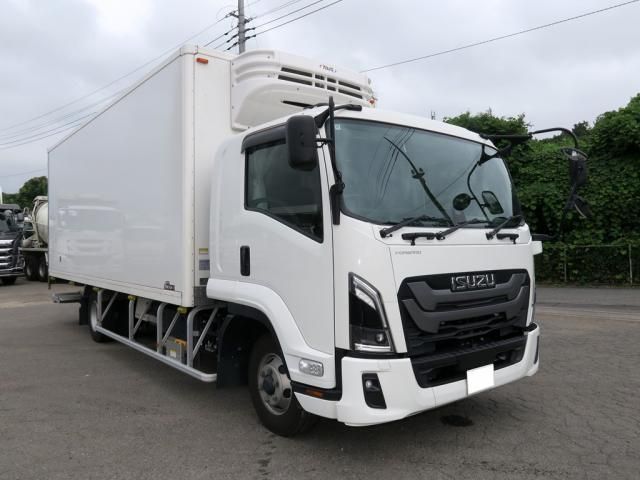 Isuzu FORWARD 2025-10 8331902-0