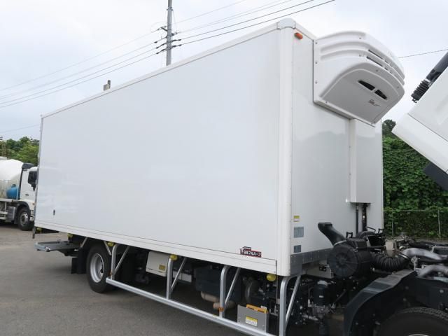Isuzu FORWARD 2025-10 8331902-11