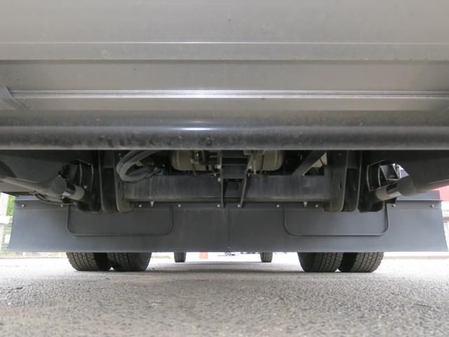 Isuzu FORWARD 2025-10 8331902-18