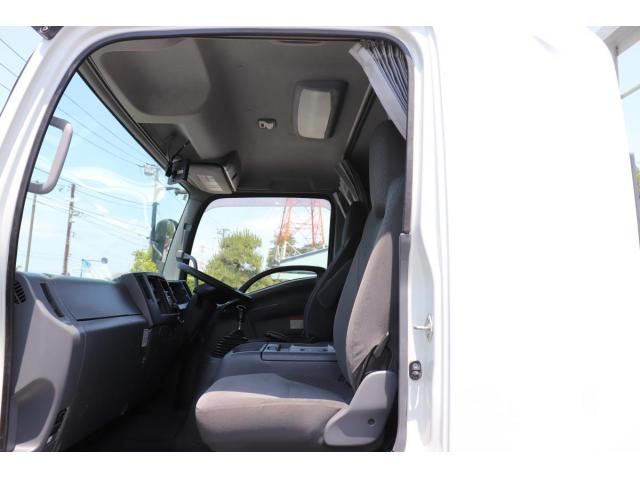 Isuzu FORWARD 2017-01 8331925-16