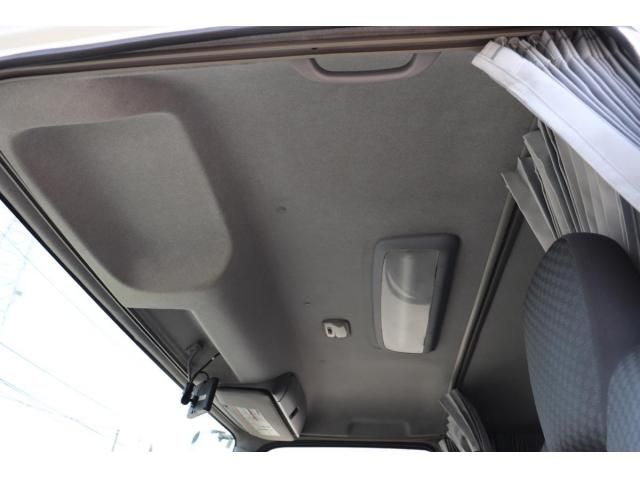 Isuzu FORWARD 2017-01 8331925-17
