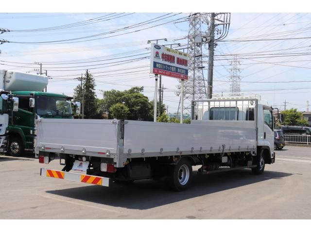Isuzu FORWARD 2017-01 8331925-5