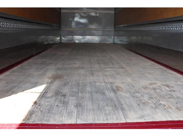 Isuzu FORWARD 2018-05 8331920-11