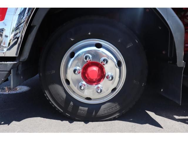Isuzu FORWARD 2018-05 8331920-28