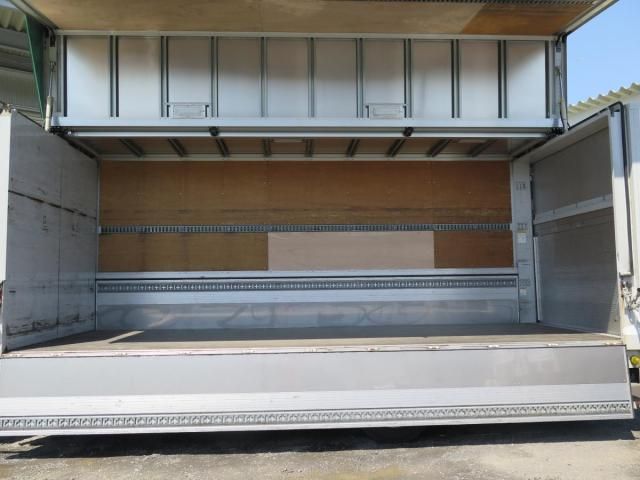 Isuzu FORWARD 2020-06 8331905-9