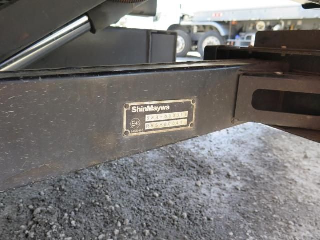 Isuzu FORWARD 2020-06 8331905-21