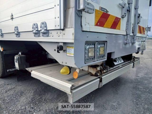 Isuzu FORWARD 2019-06 8354522-14