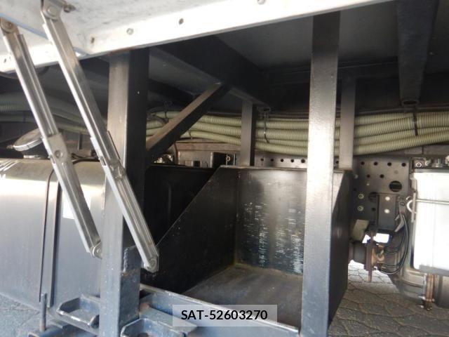Isuzu FORWARD 2012-03 8354526-9