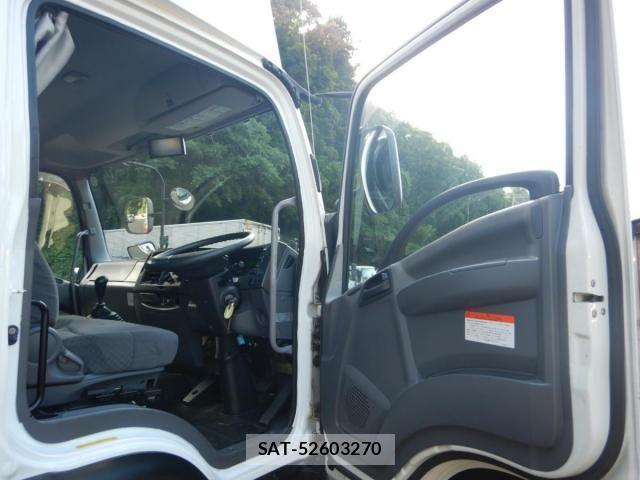 Isuzu FORWARD 2012-03 8354526-23