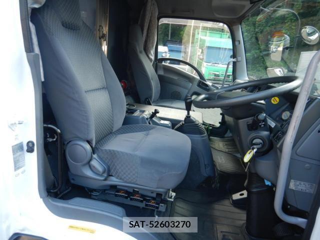 Isuzu FORWARD 2012-03 8354526-24
