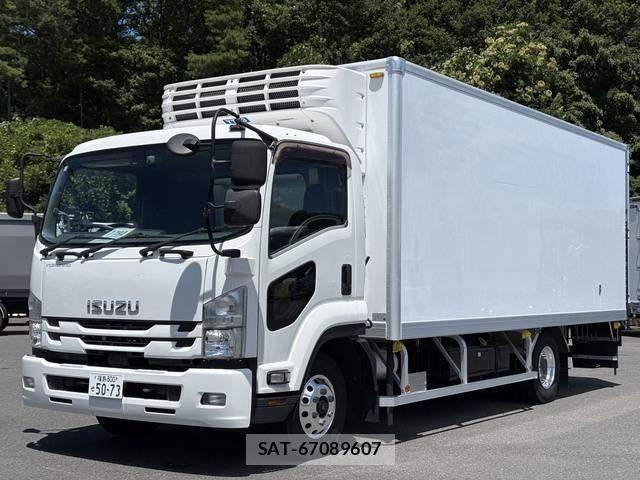 Isuzu FORWARD 2017-12 8354524-0