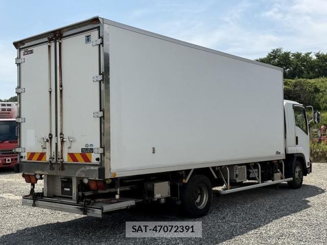 Isuzu FORWARD 2014-01 8366005-10